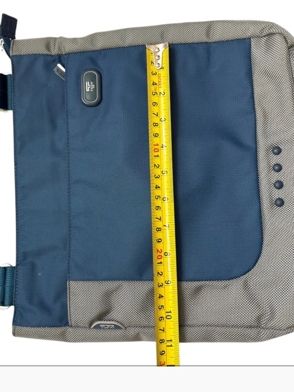 Tumi great adjustable